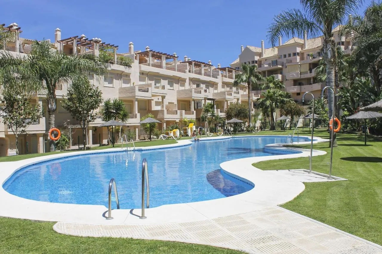 2247-Duplex 3 Bedrooms With 2 Terraces Манилва 0*,