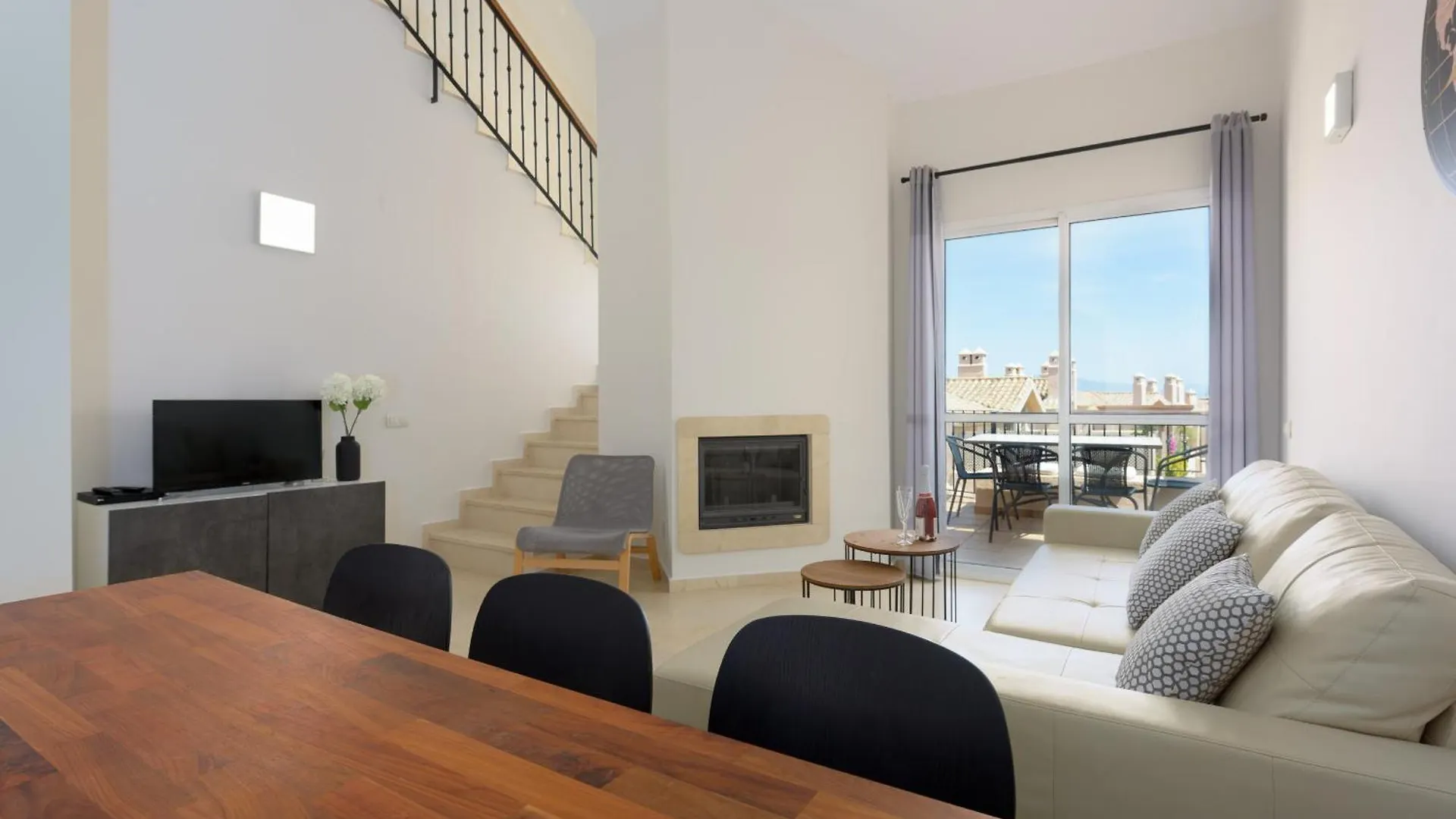Апартаменты 2247-Duplex 3 Bedrooms With 2 Terraces Манилва